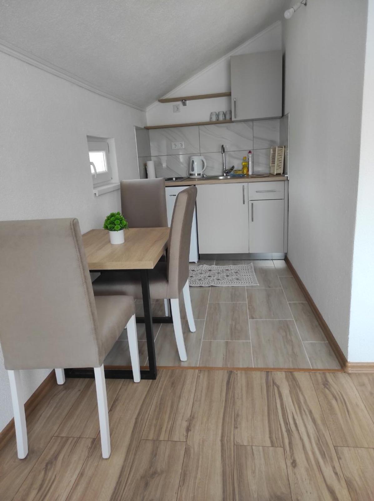 View Of The City - Studio Apartment 2 โมสตาร์ ภายนอก รูปภาพ