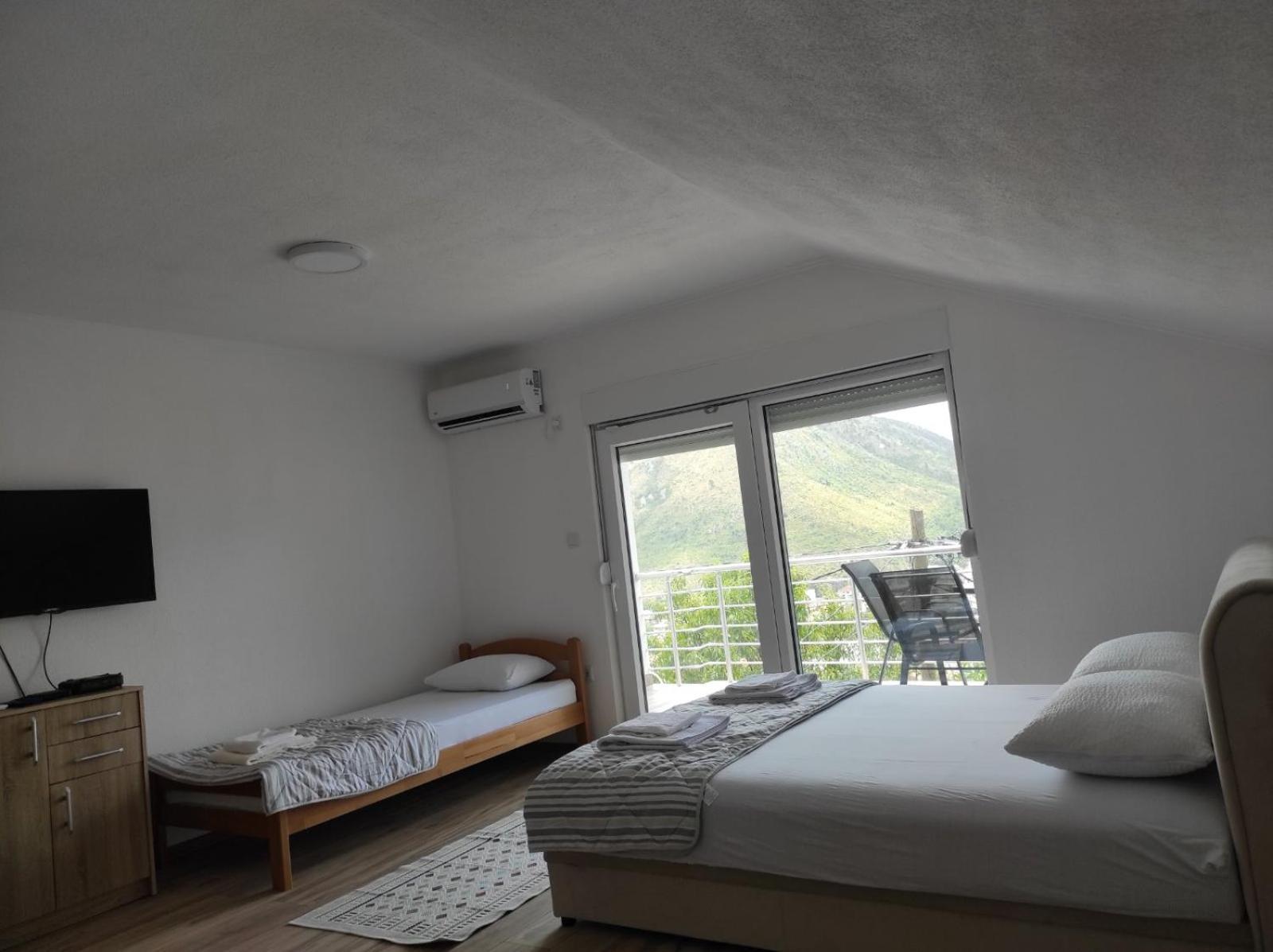 View Of The City - Studio Apartment 2 โมสตาร์ ภายนอก รูปภาพ